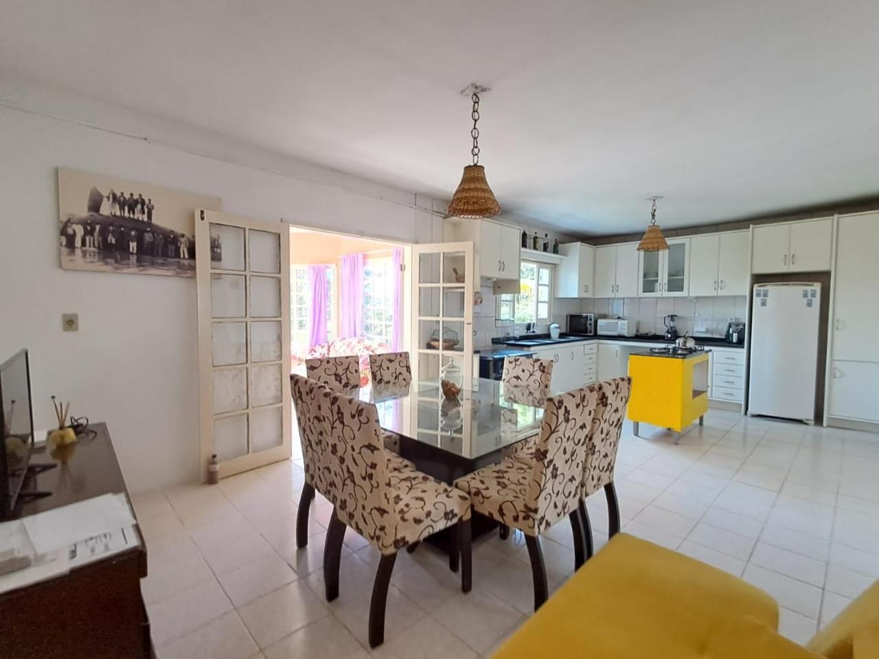 Casa Da Lagoa - Albatroz Hospedaria Имбитуба Экстерьер фото